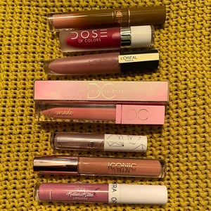 LIP GLOSS LOT of 7 - multiple * NEW * never worn